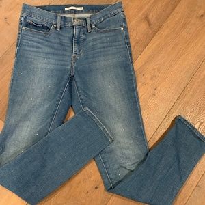 Levis 311 Shaping Skinny